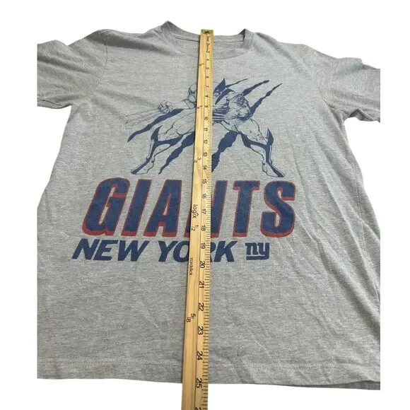Marvel x Junk Food NY Giants Wolverine Graphic Tee Heather Gray NFL T-shirt - Picture 5 of 8